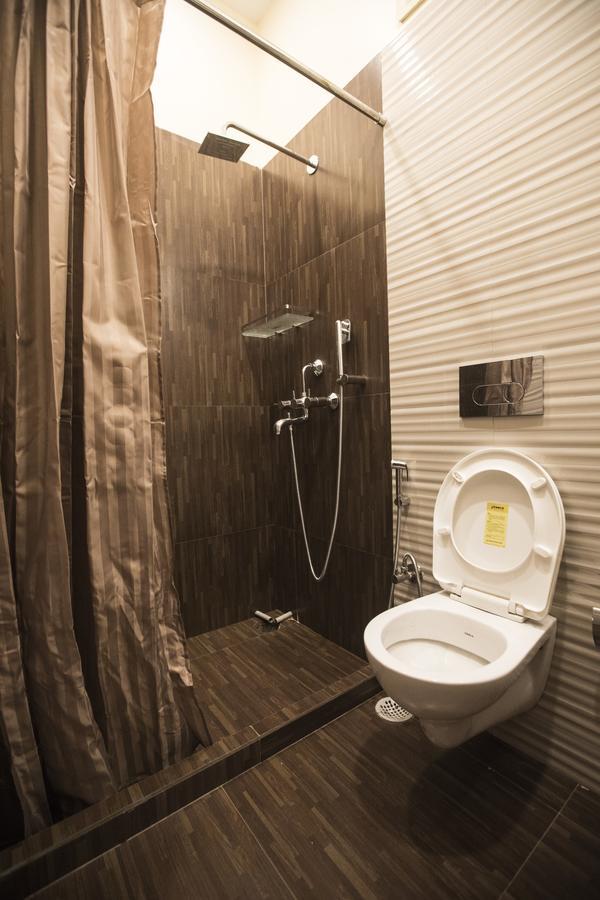 Backpackers Park Hostel Kolkata Bagian luar foto